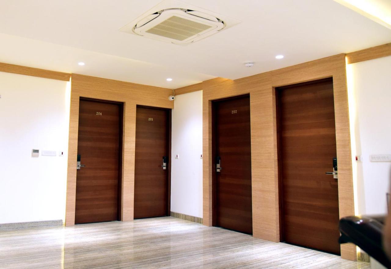 Hotel Crystal Grand Haldwani Ngoại thất bức ảnh